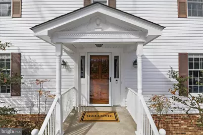 6804 Jeremiah Court, Fairfax Station, VA 22039 - Photo 4