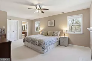 6804 Jeremiah Ct, Fairfax Station, VA 22039 - Photo 32