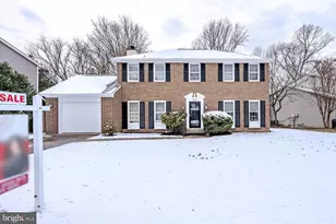 5708 Harrison House Ct, Centreville, VA 20120 - Photo 2