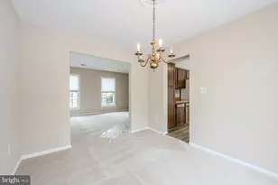 5708 Harrison House Ct, Centreville, VA 20120 - Photo 10