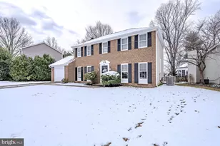5708 Harrison House Ct, Centreville, VA 20120 - Photo 4
