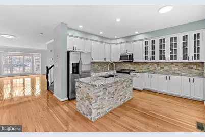 13584 Cedar Run Lane, Herndon, VA 20171 - Photo 16