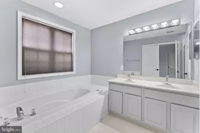 13584 Cedar Run Lane, Herndon, VA 20171 - Photo 28