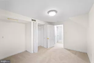 7423 Exmore St, Springfield, VA 22150 - Photo 32