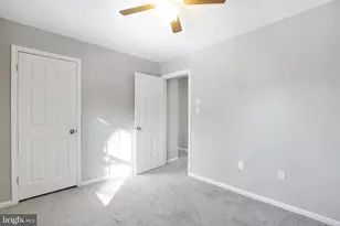 5918 Roberts Common Ct, Burke, VA 22015 - Photo 20