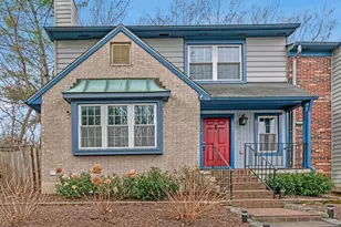 5918 Roberts Common Ct, Burke, VA 22015 - Photo 2