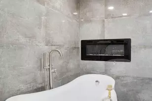 5918 Roberts Common Ct, Burke, VA 22015 - Photo 30