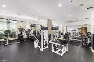 2791 Centerboro Dr, Vienna, VA 22181 - Photo 20