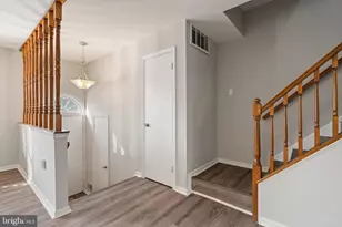 14532 Eddy Ct, Centreville, VA 20120 - Photo 4