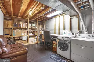 14514 Flag Staff Ct, Centreville, VA 20121 - Photo 52