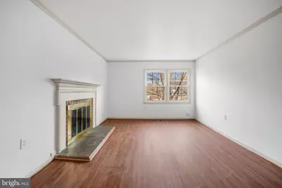 1103 Moorefield Hill Court SW, Vienna, VA 22180 - Photo 8