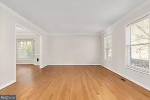 7917 Donegal Ln, Springfield, VA 22153 - Photo 4