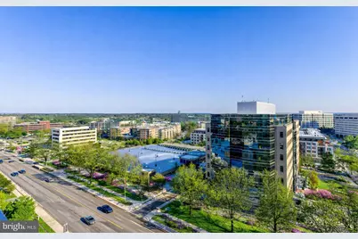 7887 Jones Branch Drive #1002, McLean, VA 22102 - Photo 22