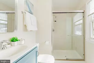 4704 Federal Ct, Annandale, VA 22003 - Photo 28