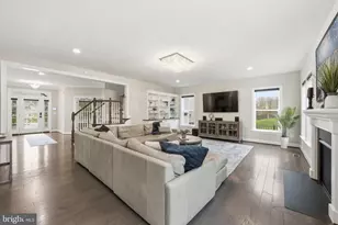 8940 Silvan Woods Ct, Fairfax, VA 22031 - Photo 20
