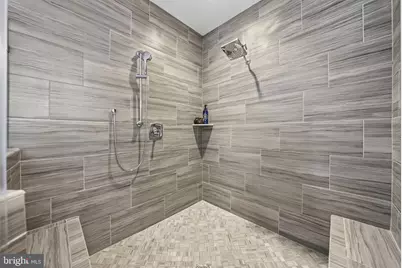8940 Silvan Woods Court, Fairfax, VA 22031 - Photo 32