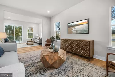 7505 Magarity Road, Falls Church, VA 22043 - Photo 8