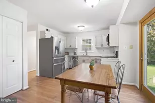 6322 Glenbard Rd, Burke, VA 22015 - Photo 16