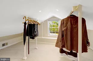 6070 Wooten Dr, Falls Church, VA 22044 - Photo 20