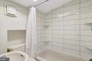 6070 Wooten Dr, Falls Church, VA 22044 - Photo 18