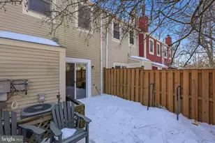 2114 Whisperwood Glen Ln, Reston, VA 20191 - Photo 32