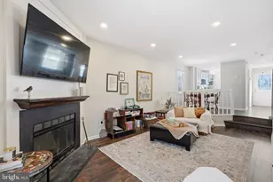 2114 Whisperwood Glen Ln, Reston, VA 20191 - Photo 6