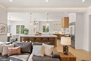 6013 Woodland Terrace, McLean, VA 22101 - Photo 18