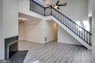 3803 Green Ridge Ct, Fairfax, VA 22033 - Photo 4