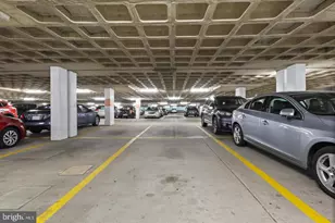 3705 S George Mason Dr, Falls Church, VA 22041 - Photo 20