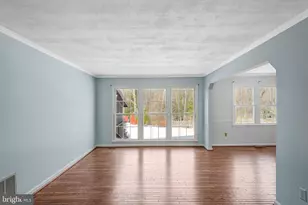 11820 Wayland St, Oakton, VA 22124 - Photo 12