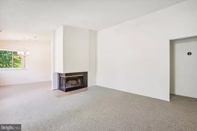 1963 Villaridge Drive #1963B, Reston, VA 20191 - Photo 4