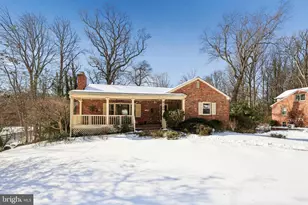 3180 Holmes Run Rd, Falls Church, VA 22042 - Photo 4