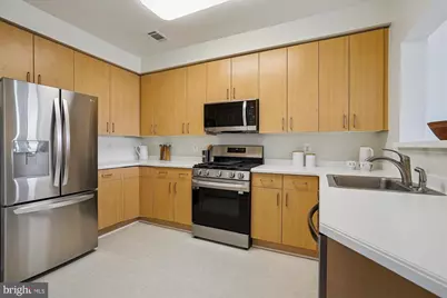 1851 Stratford Park Place #304, Reston, VA 20190 - Photo 10