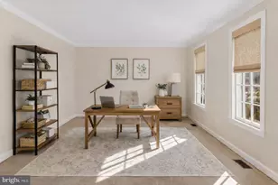15470 Meherrin Dr, Centreville, VA 20120 - Photo 2