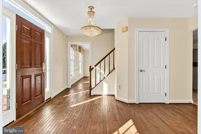 15470 Meherrin Drive, Centreville, VA 20120 - Photo 18