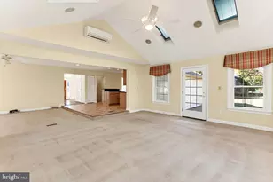 15470 Meherrin Dr, Centreville, VA 20120 - Photo 34