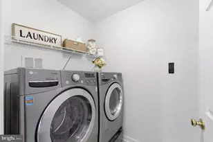 12426 Casbeer Dr, Fairfax, VA 22033 - Photo 50