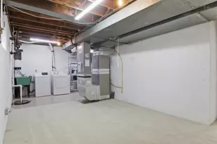 6424 Walters Woods Dr, Falls Church, VA 22044 - Photo 44