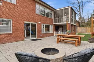 6424 Walters Woods Dr, Falls Church, VA 22044 - Photo 46