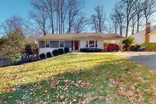 4707 Holborn Ave, Annandale, VA 22003 - Photo 40