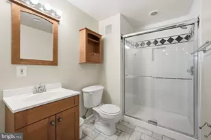 6321 Barsky Ct, Fairfax Station, VA 22039 - Photo 24