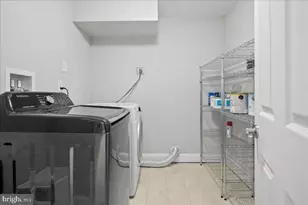 8711 Millbrook Pl, Alexandria, VA 22309 - Photo 46