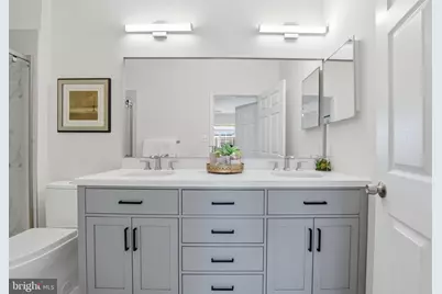1305 Windleaf Drive, Reston, VA 20194 - Photo 12