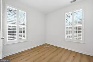 1305 Windleaf Dr, Reston, VA 20194 - Photo 14