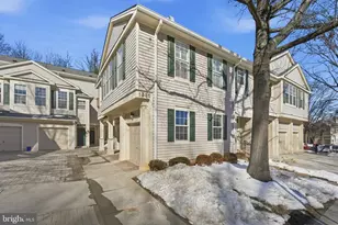 1305 Windleaf Dr, Reston, VA 20194 - Photo 22