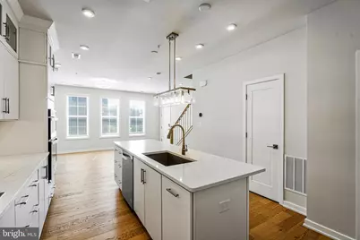 7504 Sawyer Farm Way #1515, McLean, VA 22102 - Photo 8