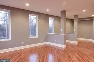 2623 Stenhouse Pl, Dunn Loring, VA 22027 - Photo 4