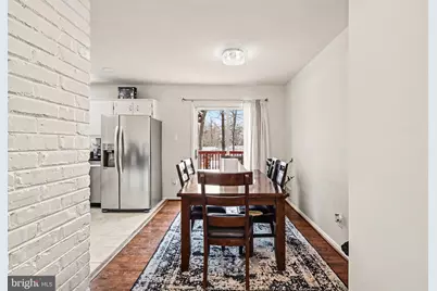 7112 Dalhouse Street, Springfield, VA 22151 - Photo 4