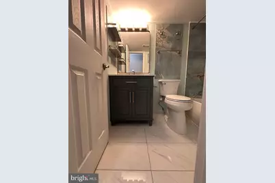 525 Florida Avenue #202, Herndon, VA 20170 - Photo 4