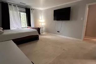 525 Florida Ave, Herndon, VA 20170 - Photo 8